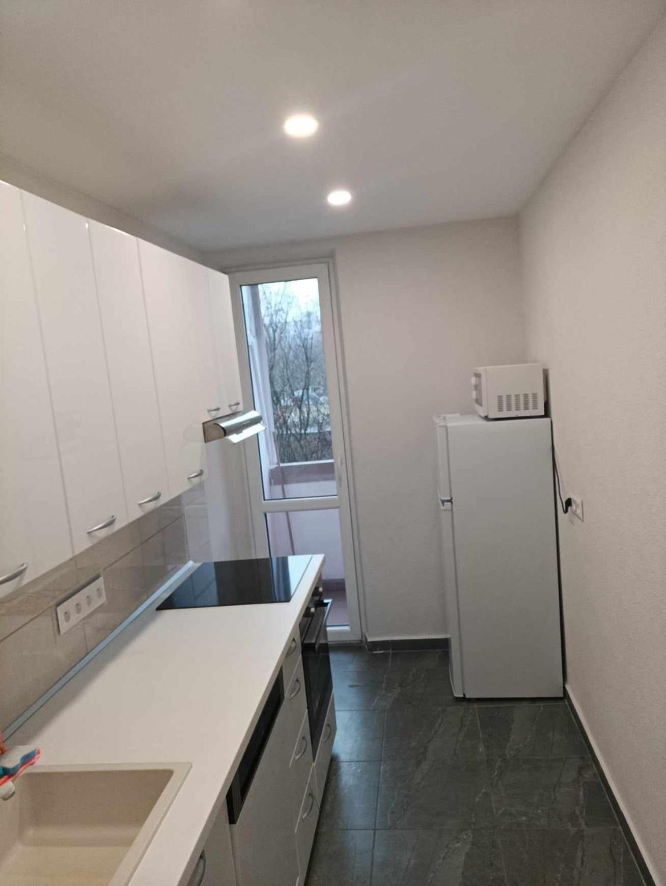 Apartament Meteorit 1 Bratysława